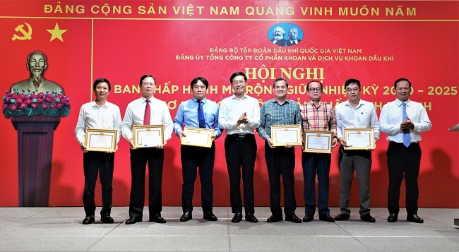 Đảng ủy PV Drilling tổ chức Hội nghị BCH mở rộng giữa nhiệm kỳ 2020-2025 và sơ kết 6 tháng đầu năm 2023