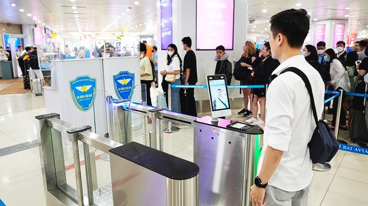 Yêu cầu bảo vệ dữ liệu cá nhân cho hành khách khi làm thủ tục đi máy bay