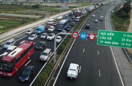 4 tuyến cao tốc nào được VEC giảm giá vé xe lưu thông?