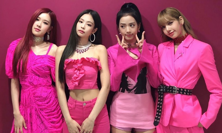 Tranh cãi về giá vé concert của BlackPink tại Hà Nội