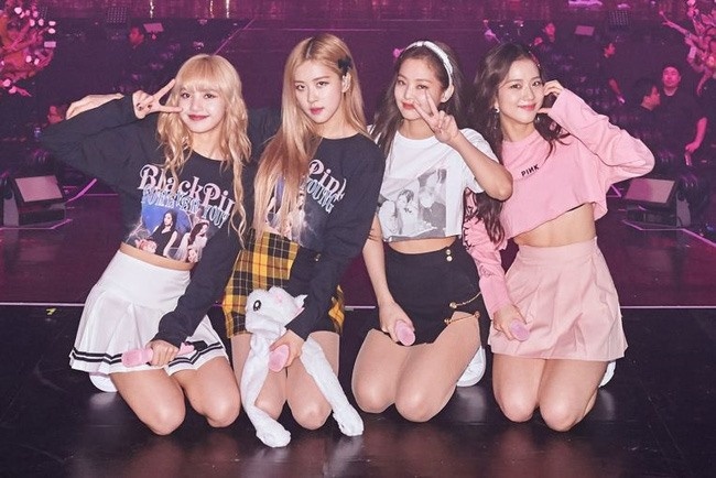 Tranh cãi về giá vé concert của BlackPink tại Hà Nội