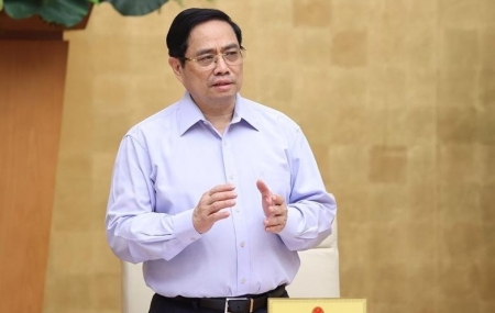 Thủ tướng yêu cầu ngành ngân hàng tiếp tục nghiên cứu hạ lãi suất cho vay
