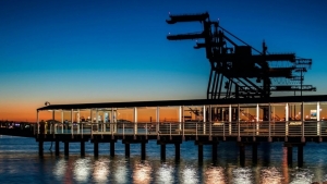 TotalEnergies bắt đầu khai thác mỏ khí khổng lồ ở Azerbaijan