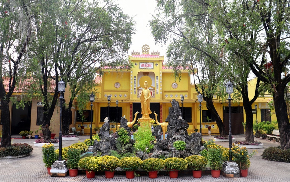 Chùa Viên Giác - Dấu ấn chùa cổ Bến Tre