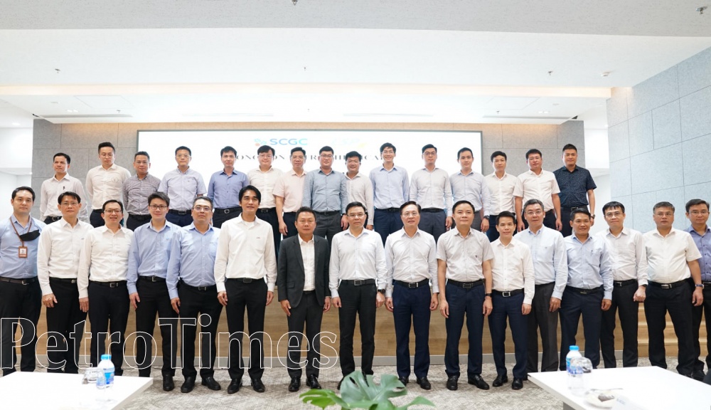 Lãnh đạo Petrovietnam thăm Tổ hợp hóa dầu Long Sơn và khảo sát khu vực dự kiến đầu tư dự án tại Long Sơn Lãnh đạo Petrovietnam thăm Tổ hợp hóa dầu Long Sơn và khảo sát khu vực dự kiến đầu tư dự án tại Long Sơn