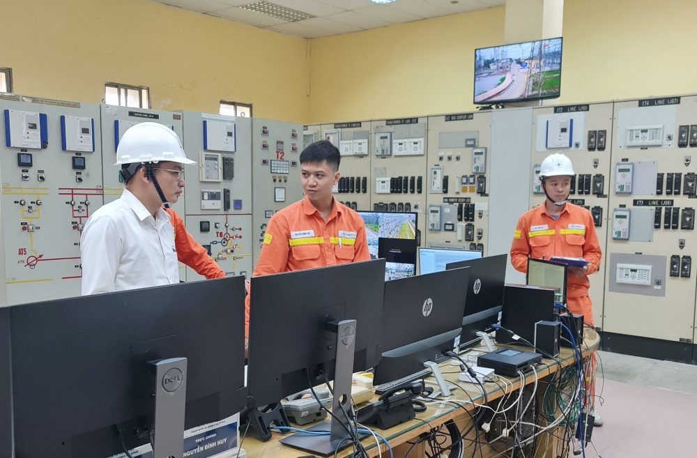 PTC1 chủ động ứng phó bão TALIM, đảm bảo vận hành an toàn lưới điện truyền tải