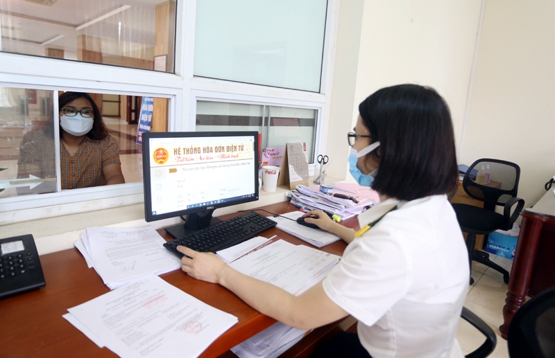Từng bước hiện đại hóa, số hóa công tác quản lý thuế