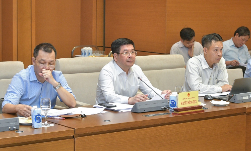 Đoàn Giám sát của Quốc hội yêu cầu Bộ Công Thương báo cáo về Quy hoạch điện VIII, tiềm năng về năng lượng