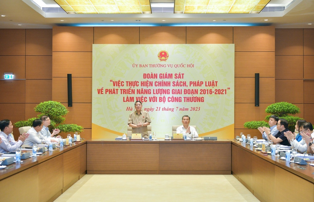 Đoàn Giám sát của Quốc hội yêu cầu Bộ Công Thương báo cáo về Quy hoạch điện VIII, tiềm năng về năng lượng