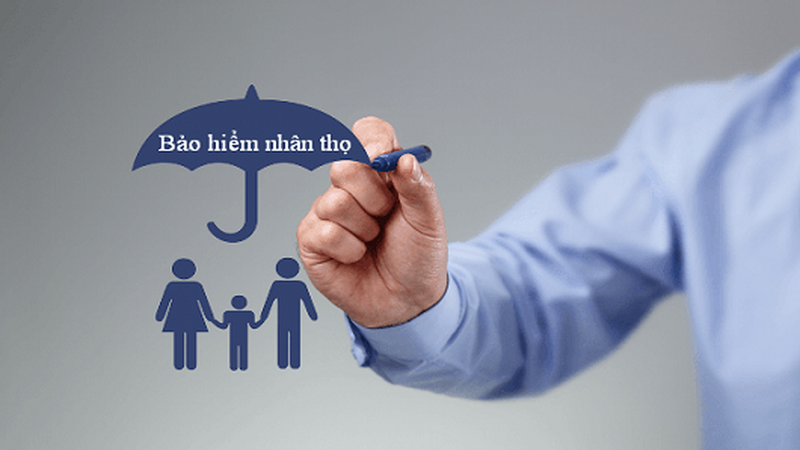 Doanh thu phí bảo hiểm nhân thọ khai thác mới đã giảm hơn 30%