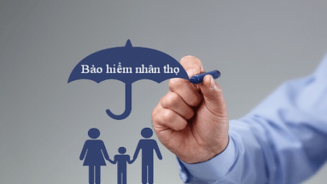 Doanh thu phí bảo hiểm nhân thọ khai thác mới đã giảm hơn 30%