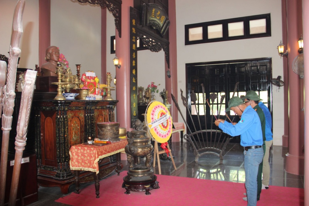 Hội CCB và Đoàn Thanh niên DQS tổ chức Chương trình về nguồn nhân kỉ niệm 76 năm Ngày Thương binh - Liệt sĩ 27/7