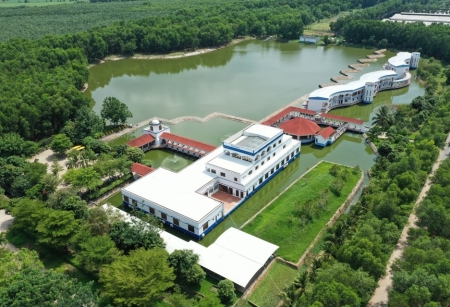 Để có các mô hình "Trang trại sinh thái", "Trung hòa Carbon", Vinamilk đã chuẩn bị như thế nào?