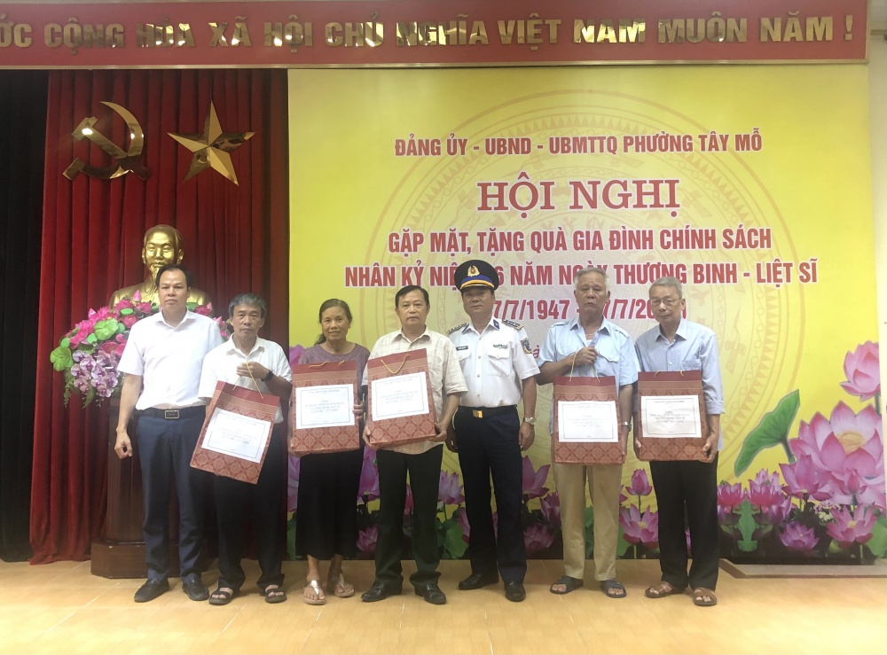 Phường Tây Mỗ tổ chức chuỗi các hoạt động tri ân kỉ niệm 76 năm ngày thương binh liệt sĩ