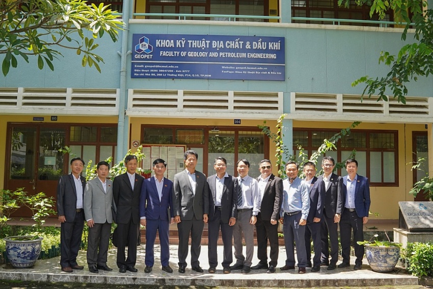 Vietsovpetro tăng cường mối quan hệ hợp tác với Trường Đại học Bách Khoa TP HCM