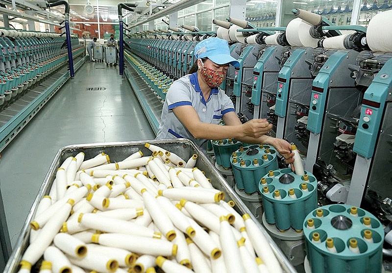 Tiếp sức cho doanh nghiệp vượt khó