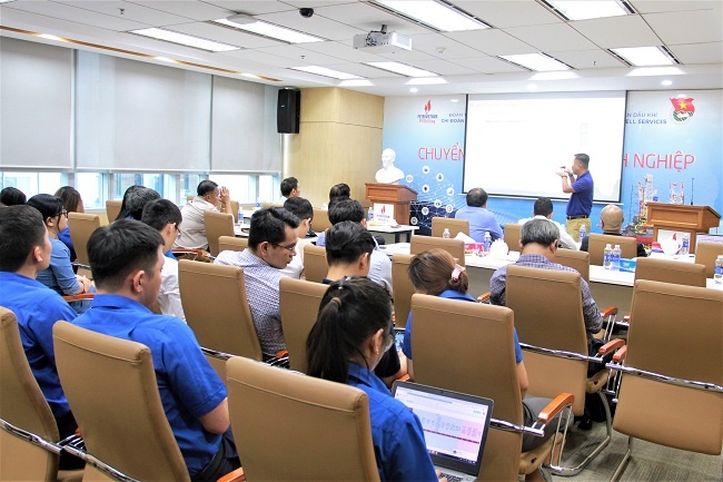 Toàn cảnh tọa đàm