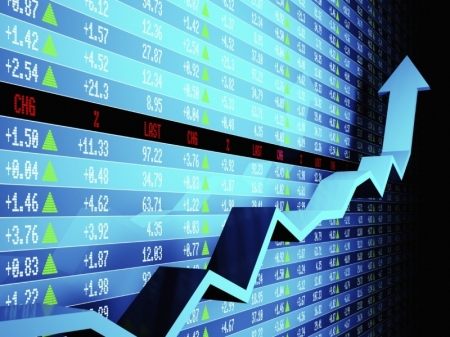 Tin nhanh chứng khoán ngày 31/7: VIC và VHM thăng hoa, VN Index vượt mốc 1.220 điểm