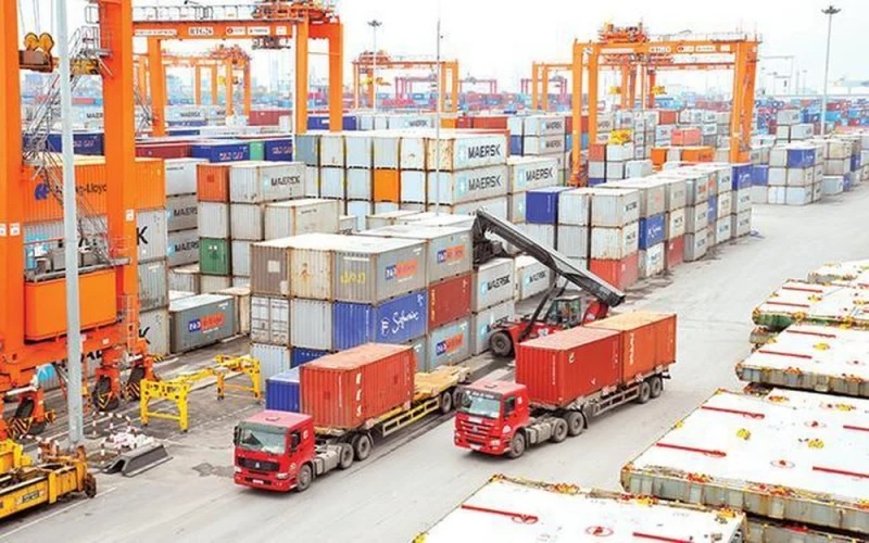 Xuất nhập khẩu đã tăng trưởng trở lại