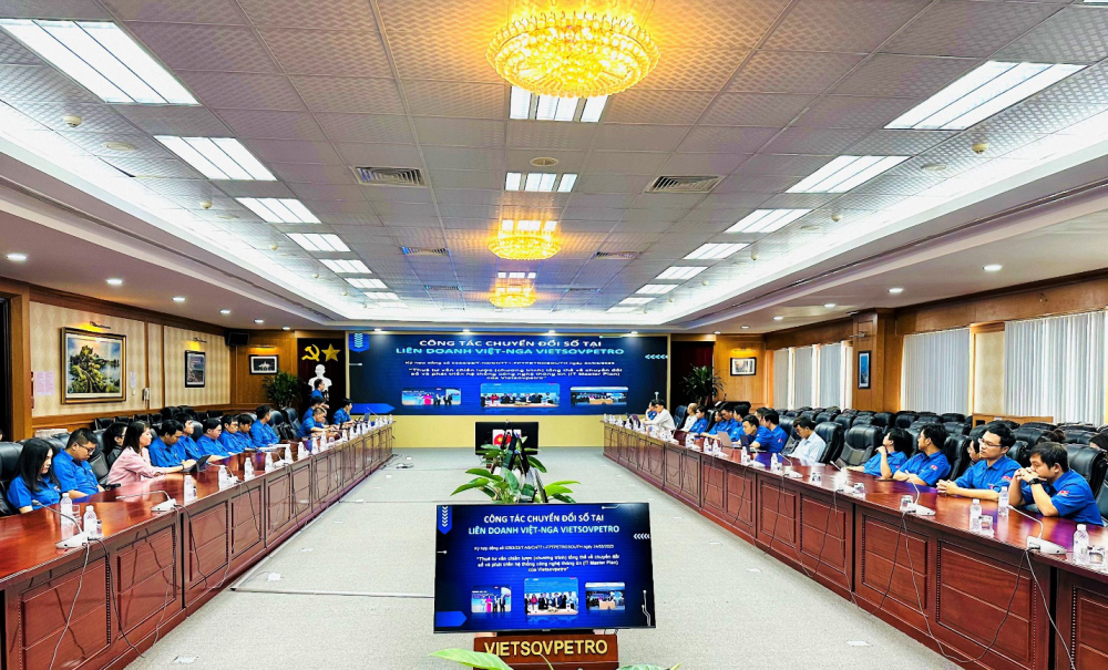 Đoàn Thanh niên Vietsovpetro tổ chức sinh hoạt khoa học công nghệ về chuyển đổi số