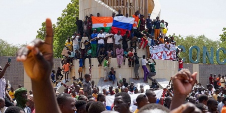 Nguồn cung uranium của Pháp đang bị đe dọa?