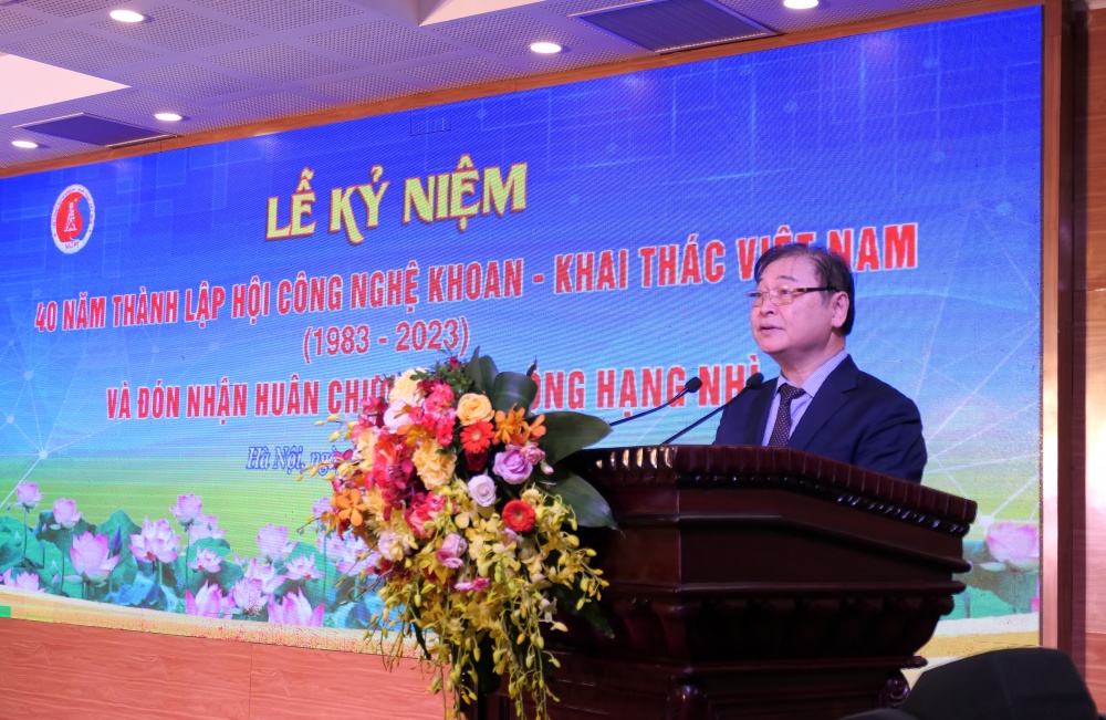 Hội Công nghệ Khoan – Khai thác Việt Nam kỷ niệm 40 năm thành lập và đón nhận Huân chương Lao động hạng Nhì