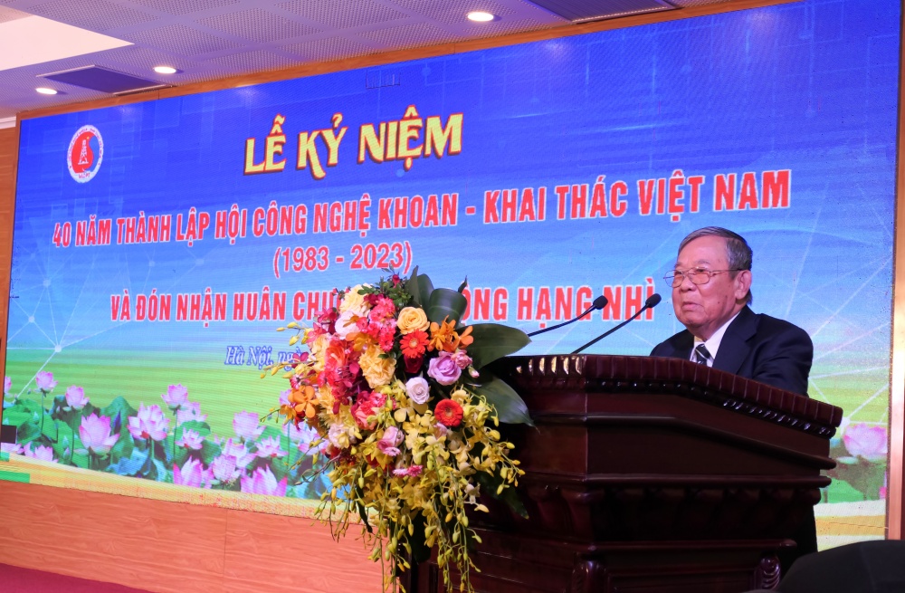 Hội Công nghệ Khoan – Khai thác Việt Nam kỷ niệm 40 năm thành lập và đón nhận Huân chương Lao động hạng Nhì