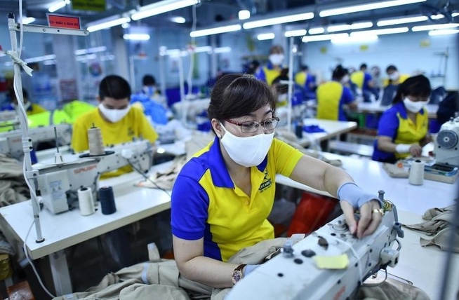 Đề xuất quy định người đóng BHXH từ 2025 không được rút một lần