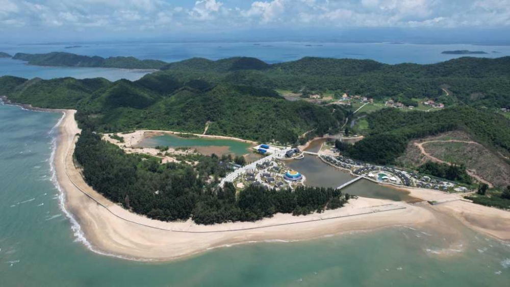 Khám phá đảo ngọc Cái Chiên (Quảng Ninh) Khám phá đảo ngọc Cái Chiên (Quảng Ninh)