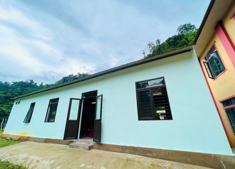 Công đoàn Vietsovpetro trao tặng nhà ăn và bếp nấu ăn trường học tại Nghệ An Công đoàn Vietsovpetro trao tặng nhà ăn và bếp nấu ăn trường học tại Nghệ An