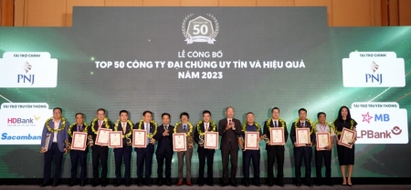 6 doanh nghiệp Dầu khí nhận vinh danh “Top 50 Công ty Đại chúng uy tín và hiệu quả” năm 2023