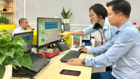 Hơn 2.500 cán bộ, nhân viên, người lao động tham gia cuộc thi "Tôi yêu Petrovietnam" trong ngày đầu tiên