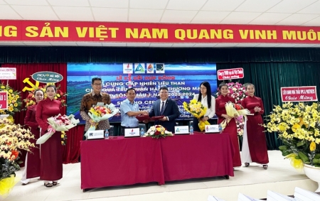 Ký kết hợp đồng cung cấp nhiên liệu than cho NMNĐ Sông Hậu 1