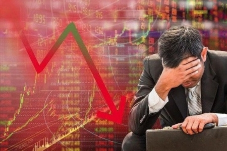 Tin nhanh chứng khoán ngày 18/8: Bán tháo ồ ạt, VN Index giảm sâu trong hoảng loạn