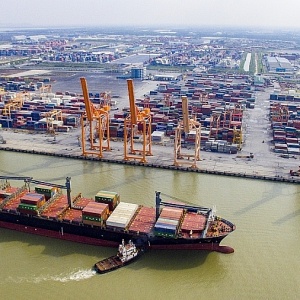 Đến nửa đầu tháng 8, cả nước xuất siêu 16 tỷ USD