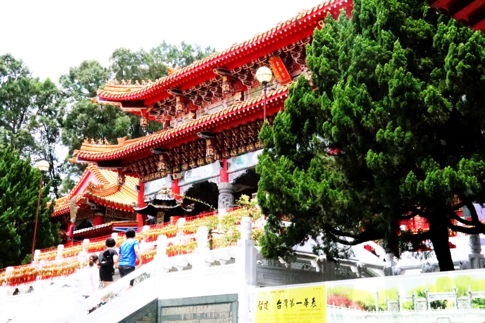Gởi lời ước nguyện lên những chiếc chuông gió