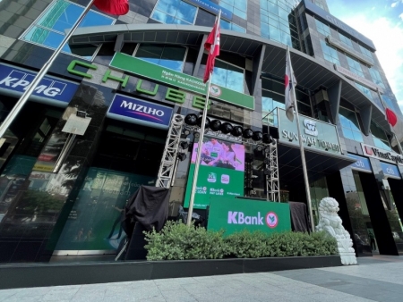 Tin ngân hàng ngày 23/8: KBank (Thái Lan) muốn mua lại Home Credit Việt Nam với giá 1 tỷ USD