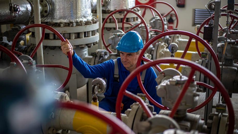 Chính phủ Séc mua lại công ty lưu trữ khí đốt hàng đầu của Đức