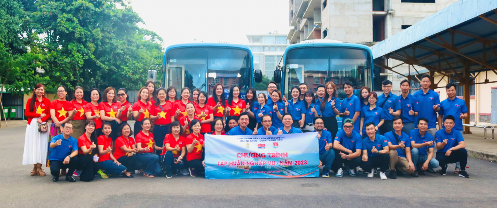 Chương trình tập huấn với sự tham gia của hơn 80 cán bộ Đoàn và Nữ công tại các đơn vị