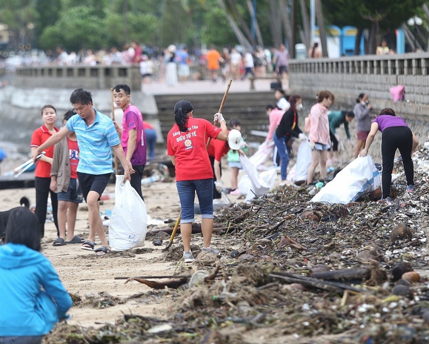 Cộng đồng sống tử tế GNH Vũng Tàu – Chung tay bảo vệ môi trường biển Cộng đồng sống tử tế GNH Vũng Tàu: Chung tay bảo vệ môi trường biển