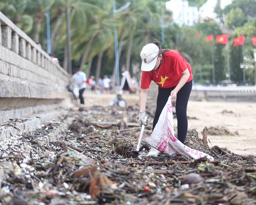 Cộng đồng sống tử tế GNH Vũng Tàu – Chung tay bảo vệ môi trường biển Cộng đồng sống tử tế GNH Vũng Tàu: Chung tay bảo vệ môi trường biển