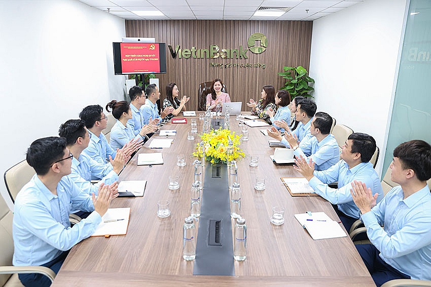 Tạp chí cộng sản