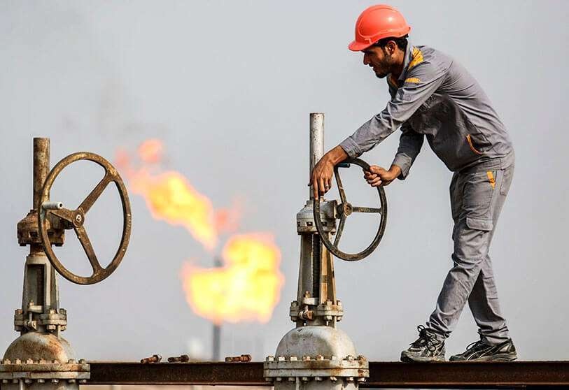 Ả Rập Xê-út, Nga tiếp tục cắt giảm sản lượng dầu, giới chuyên gia nói gì? Ả Rập Xê-út, Nga tiếp tục cắt giảm sản lượng dầu, giới chuyên gia nói gì?