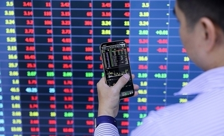 Nhận định phiên giao dịch ngày 18/1: Giao dịch thận trọng