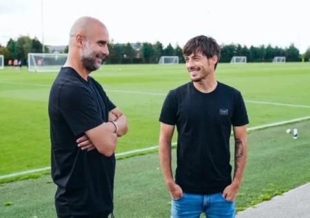 Silva: "Arsenal là đội duy nhất có thể cản bước Man City"