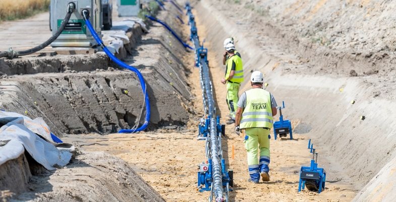 Đức khởi công dự án trọng điểm quốc gia về truyền tải điện Bắc Nam