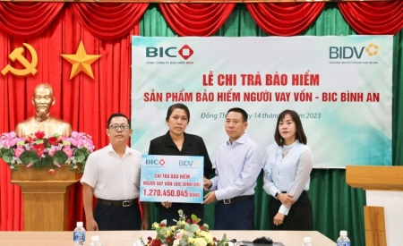 BIC trao gần 1,3 tỷ đồng bảo hiểm cho khách hàng vay vốn tại BIDV Sa Đéc