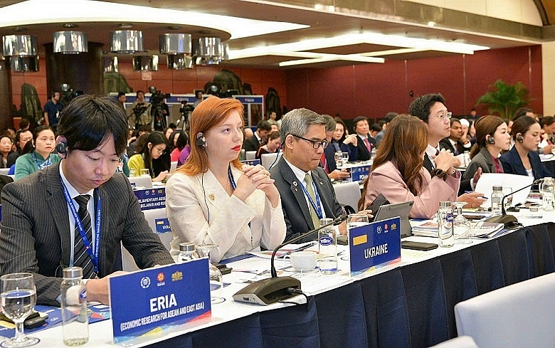 Các nghị sỹ trẻ cần chủ động học hỏi, đưa ra quan điểm về phát triển công nghệ số