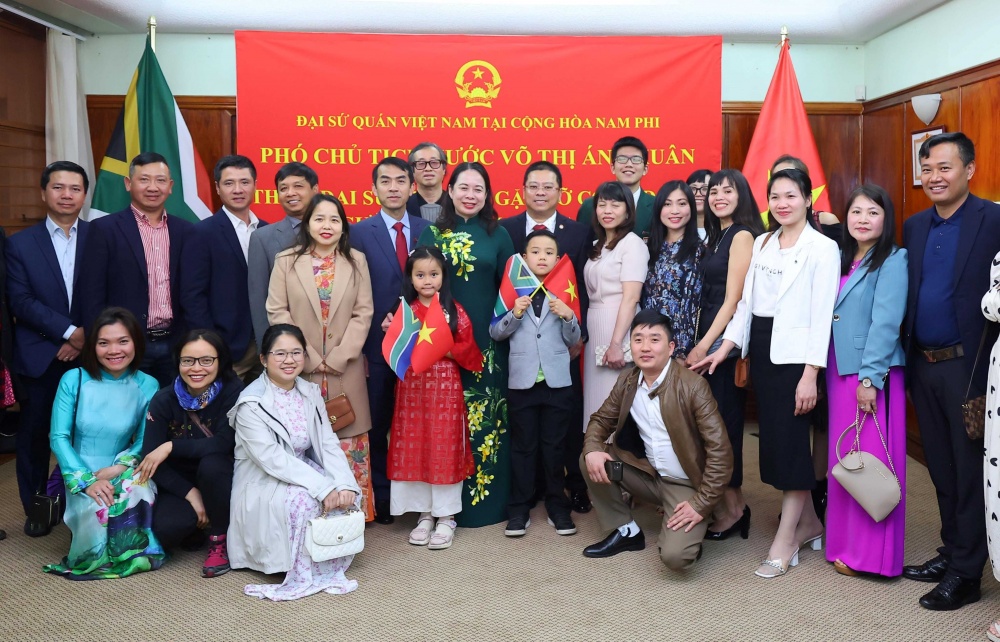 Phó Chủ tịch nước Võ Thị Ánh Xuân gặp gỡ doanh nghiệp Nam Phi và Đại sứ quán, cộng đồng người Việt tại Nam Phi