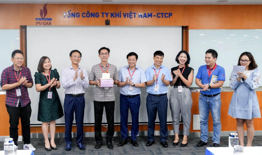 Chúc mừng sinh nhật cho tác giả tham gia cuộc thi   